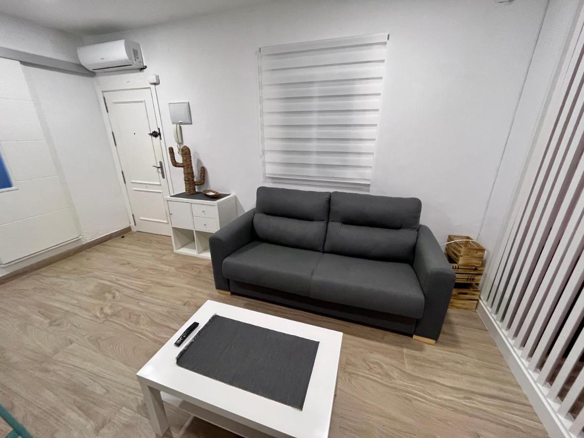 Gatu Villa Paraguay , Preferente Mayores 25 Anos Y Familias Cádiz Kültér fotó